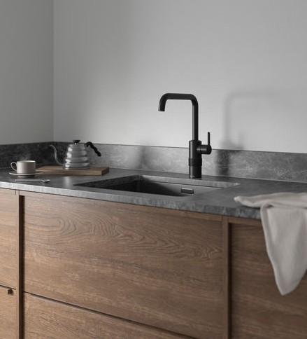 Damixa Silhouet Instant kogende køkkenarmatur - Mat sort Damixa Silhouet Instant kogende køkkenarmatur - Mat sort