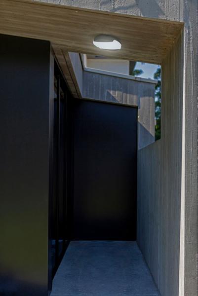 Lutec Architectural Sweep udendørs væg- og loftlampe Lutec Architectural Sweep udendørs væg- og loftlampe