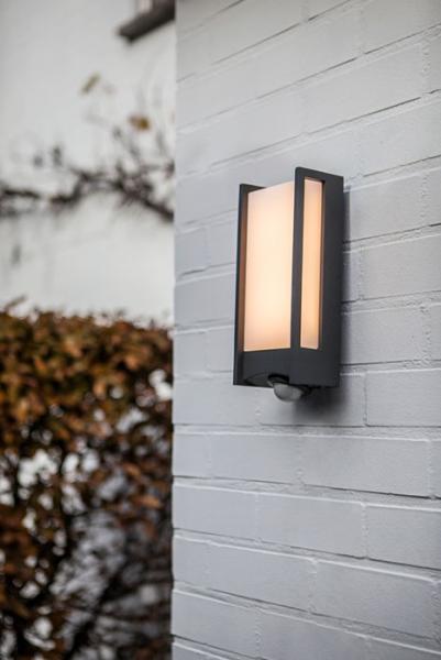 Lutec Architectural Qubo udendørslampe til væg m/PIR-sensor Lutec Architectural Qubo udendørslampe til væg m/PIR-sensor