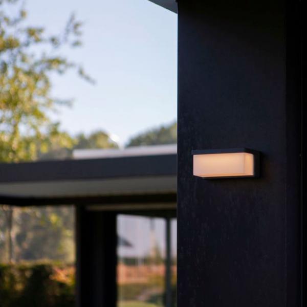 Lutec Solar Zelna udendørslampe til væg - Mørkegrå