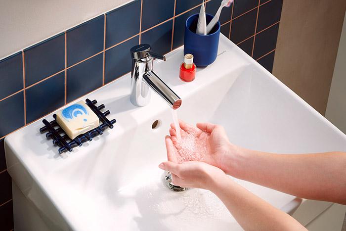 hansgrohe Zesis S håndvaskarmatur 70 CoolStart m/løft-op bundventil i metal - Krom