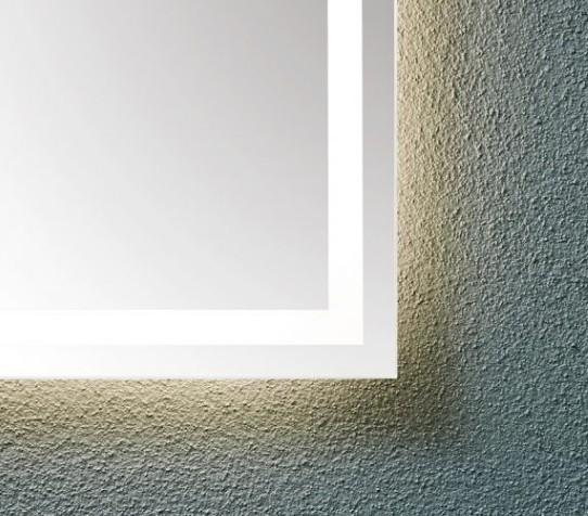 Luca firkantet spejl m/integreret LED lys, backlight og touch - 120 cm Luca firkantet spejl m/integreret LED lys, backlight og touch - 120 cm