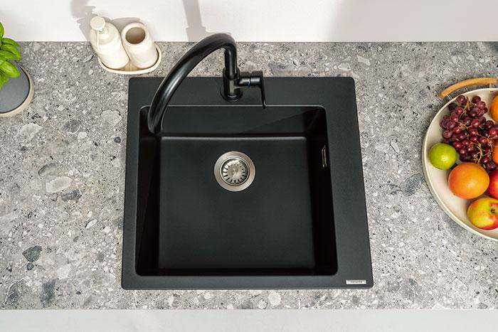 hansgrohe Vernis Blend M35 210 køkkenarmatur m/ svingtud - Mat sort